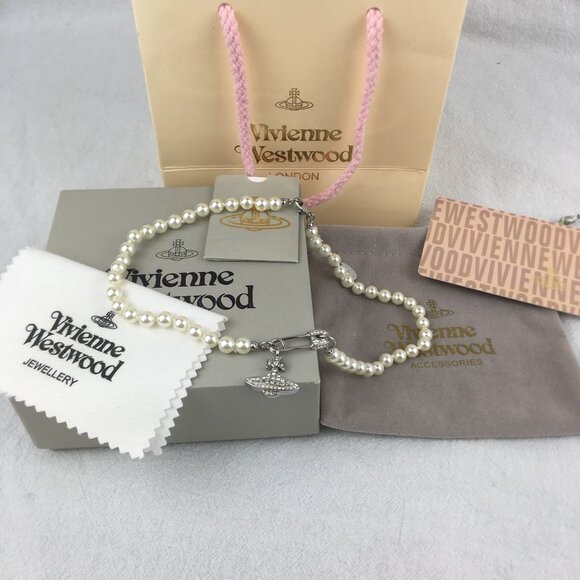 Vivienne WestwoodsilverySafety Pin Pearl Necklace